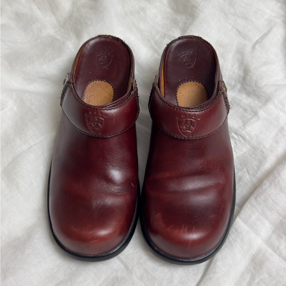 Ariat Red Leather Slip On Clogs Size 7 Classic Western - Picture 2 of 11